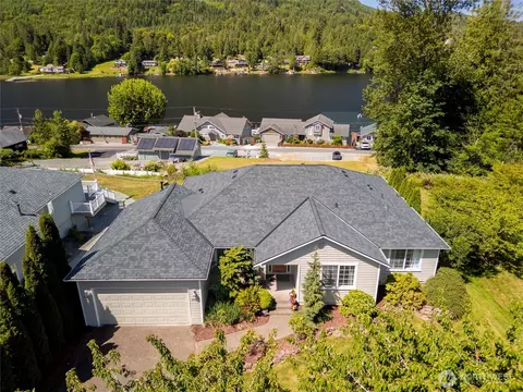 18820 Big Lake Ridge Pl, Mount Vernon, WA 98274