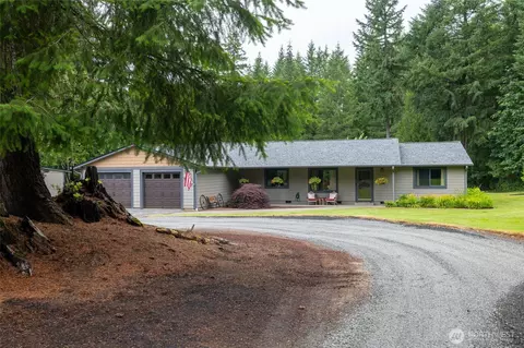 Exterior - 117 Yetter Ln, Chehalis, WA 98532 photo 4 of 10