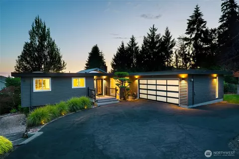 11410 SE 79th St, Newcastle, WA 98056