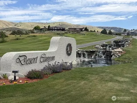 601 Desert Canyon Blvd, Orondo, WA 98843