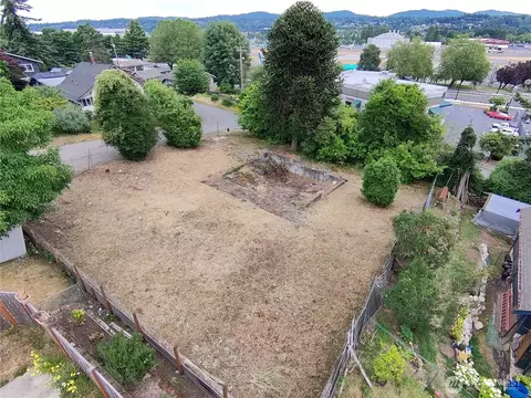 271 Hardie Ave NW, Renton, WA 98057