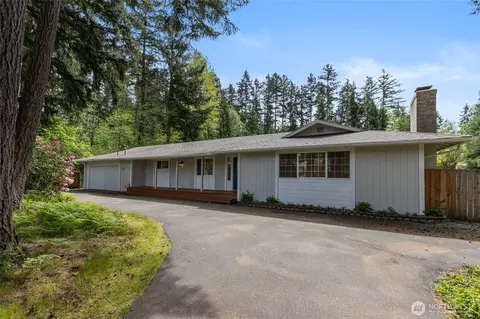 7602 182nd St E, Puyallup, WA 98375