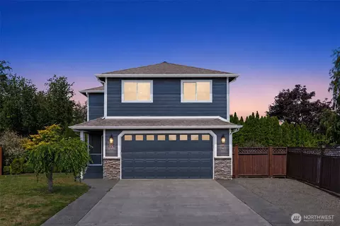 502 Jackson Ct, Nooksack, WA 98276