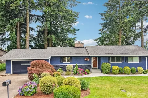 1015 NE 64th St, Vancouver, WA 98665