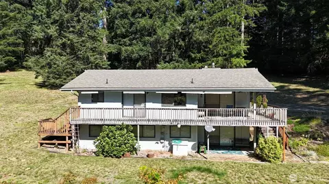 325 A Davis Lake Rd #A, Morton, WA 98356
