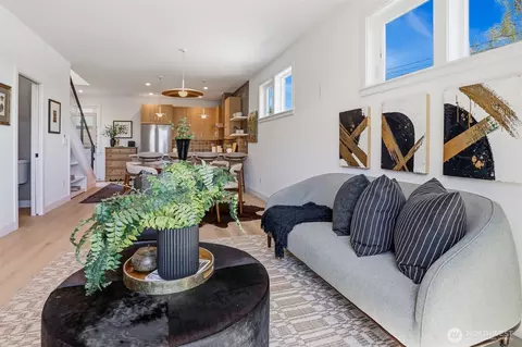 8332 24th Ave NW, Seattle, WA 98117