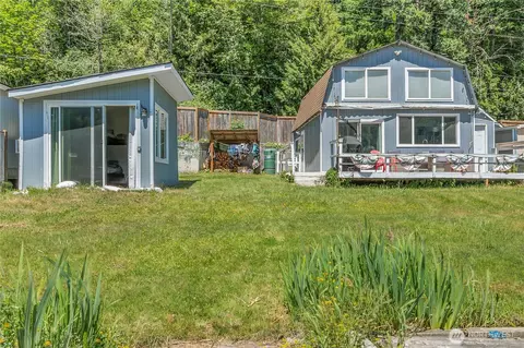 38819 Orville Rd E, Eatonville, WA 98328