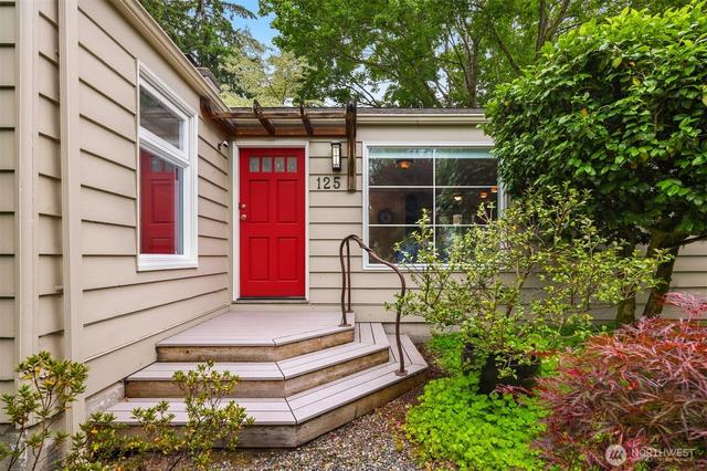 125 NE 135th St, Seattle, WA 98125