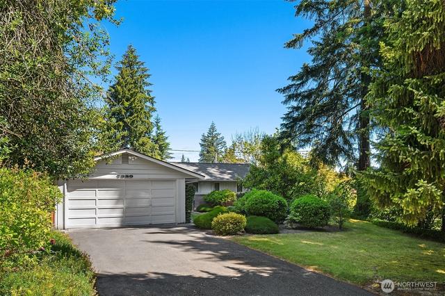 7920 NE 26th St, Medina, WA 98039