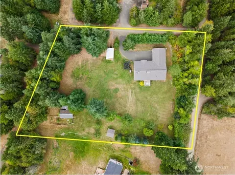 1303 E Alta Dr, Belfair, WA 98528