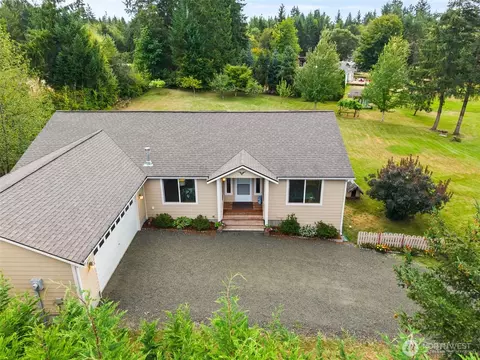 1303 E Alta Dr, Belfair, WA 98528