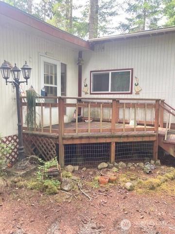 50 N Quinault Pl, Hoodsport, WA 98548