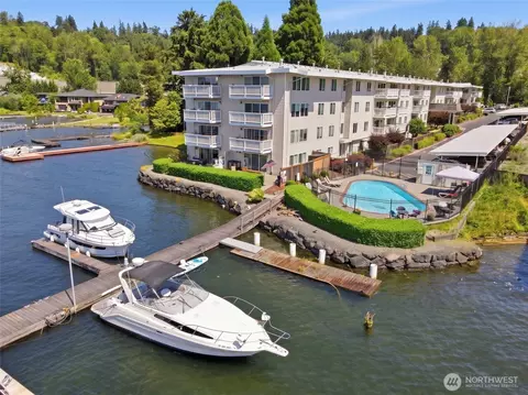 5021 Ripley Ln N #213, Renton, WA 98056