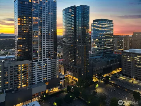 500 106th Ave NE #2803, Bellevue, WA 98004