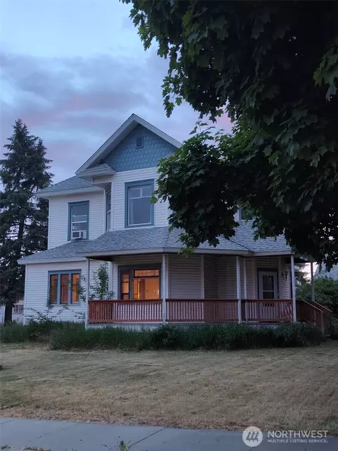 703 Washington, Davenport, WA 99122