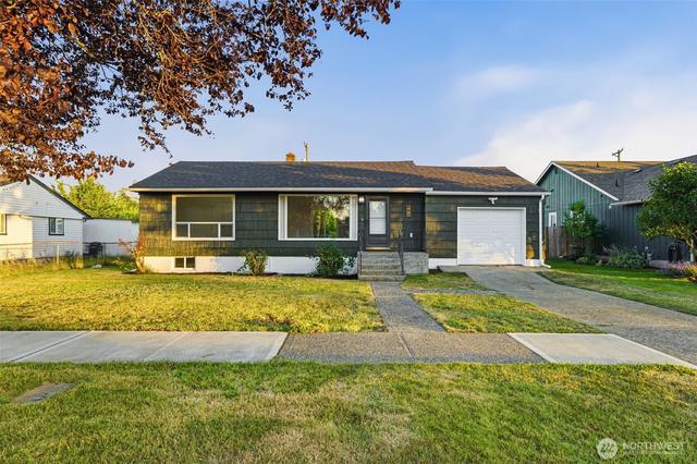 924 E 57th St, Tacoma, WA 98404
