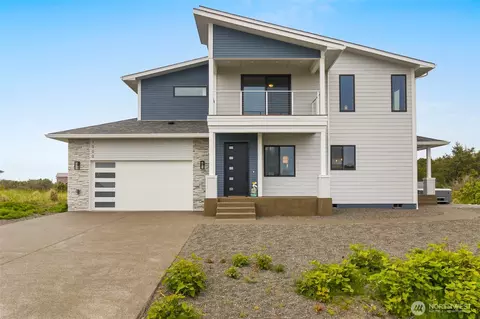 1500 Agate Ln, Westport, WA 98595