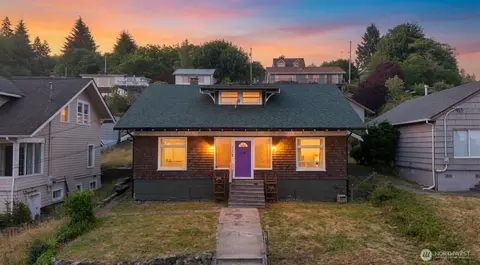 317 Sunset Dr, Hoquiam, WA 98550