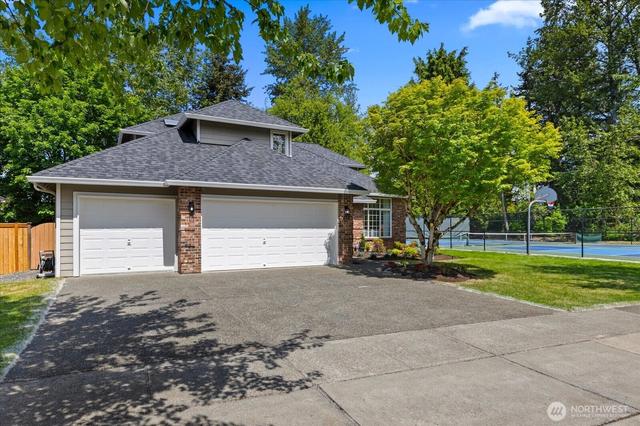 625 191st St SW, Lynnwood, WA 98036