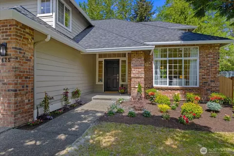 625 191st St SW, Lynnwood, WA 98036
