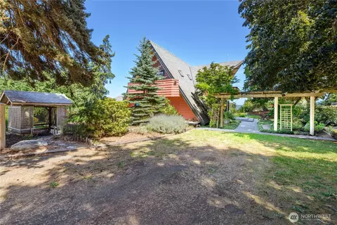 Exterior - 141 Bay Ridge Pl, Sequim, WA 98382 photo 1 of 11