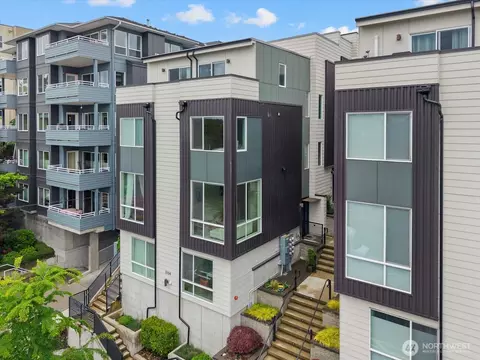 3104 SW Avalon Way #G, Seattle, WA 98126