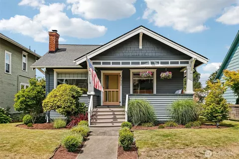 721 Laurel Dr, Everett, WA 98201