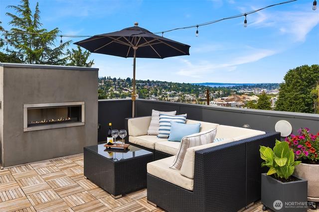 2560 12th Ave W, Seattle, WA 98119
