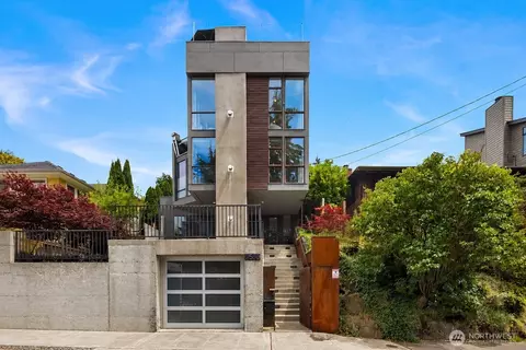 2560 12th Ave W, Seattle, WA 98119