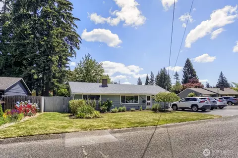 21801 51st Ave W, Mountlake Terrace, WA 98043