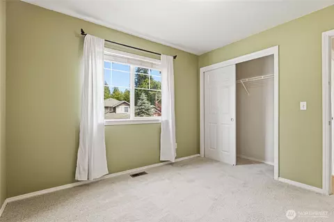 Bedroom - 206 202nd St SE, Bothell, WA 98012 photo 6 of 8