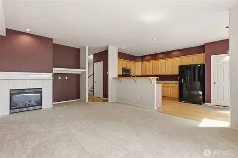 Living - 206 202nd St SE, Bothell, WA 98012 photo 6 of 8