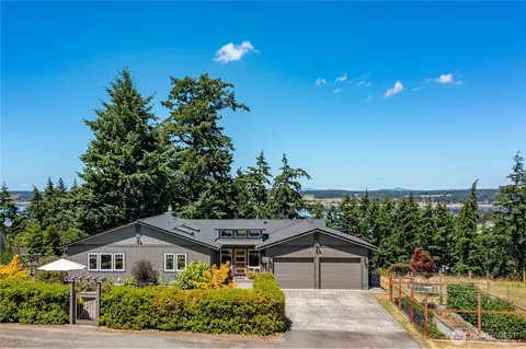 1045 NE Summit Loop, Coupeville, WA 98239