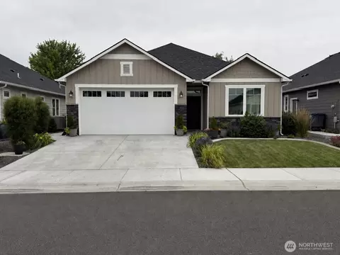 911 S M Loop Dr SW, Quincy, WA 98848