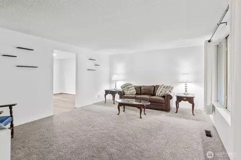 Living - 202 168th St SE, Bothell, WA 98012 photo 2 of 7