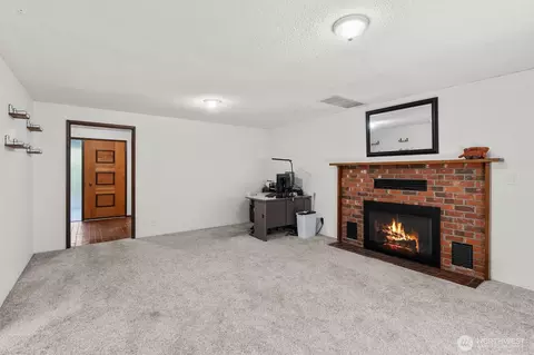 Living - 202 168th St SE, Bothell, WA 98012 photo 4 of 7