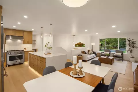 Kitchen - 22029 49th Ave SE, Bothell, WA 98021 photo 2 of 7