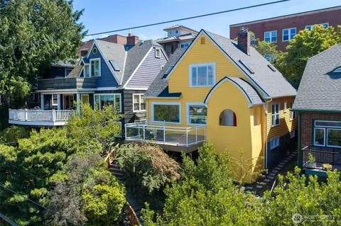 5006 Greenwood Ave N, Seattle, WA 98103