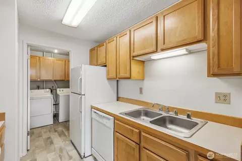 Other - 335 Heather Rd #202, Everett, WA 98203 photo 5 of 8