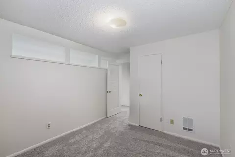 Bedroom - 335 Heather Rd #202, Everett, WA 98203 photo 2 of 3