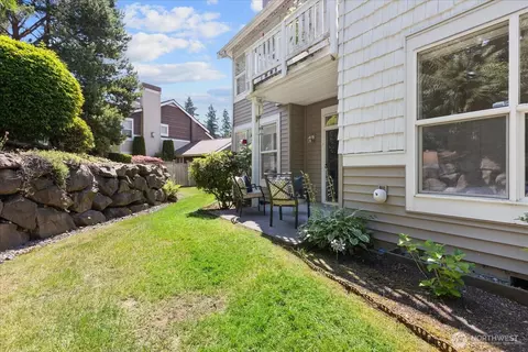 Exterior - 420 228th St SW #B 102, Bothell, WA 98021 photo 7 of 9