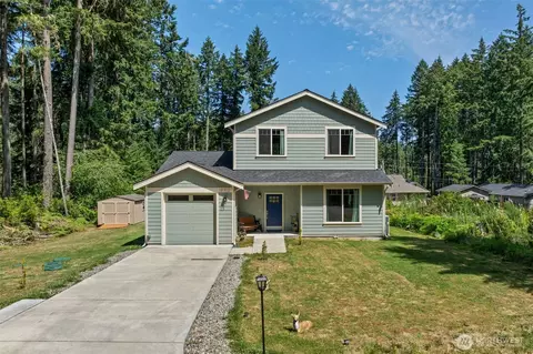 10912 118th Avenue Ct E, Anderson Island, WA 98303
