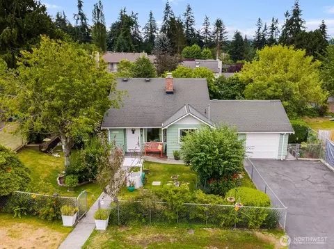 2430 197th Pl SW, Lynnwood, WA 98036