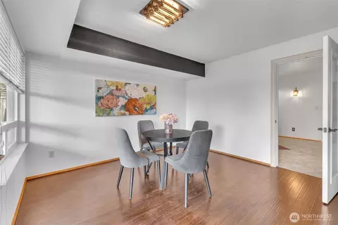Dining - 1133 E Hemlock St, Kent, WA 98030 photo 2 of 2