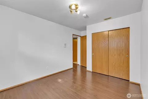 Bedroom - 1133 E Hemlock St, Kent, WA 98030 photo 5 of 7