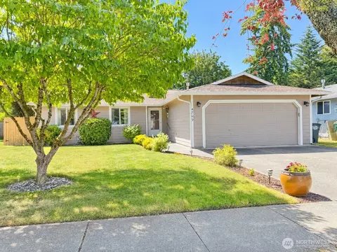 4709 Stikes Dr SE, Lacey, WA 98503