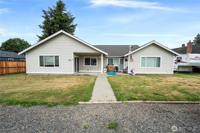 208 Noble St, Sumas, WA 98295