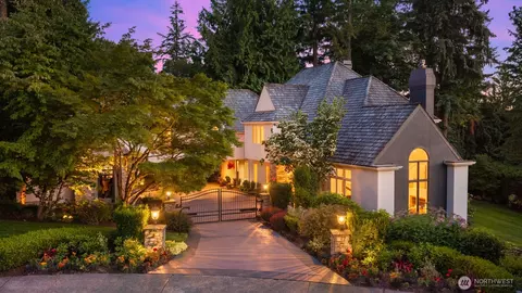 6351 163rd Pl SE, Bellevue, WA 98006