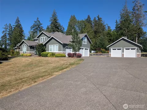 7132 Cooper Point Rd NW, Olympia, WA 98502