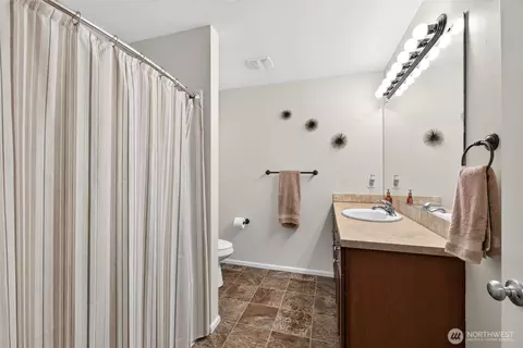 Bath - 20109 19th Ave E, Spanaway, WA 98387 photo 2 of 3